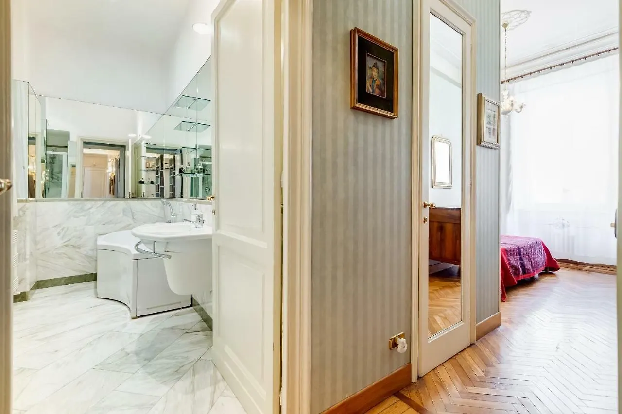 Tibullo - Classic & Elegant Rome Center Apartment