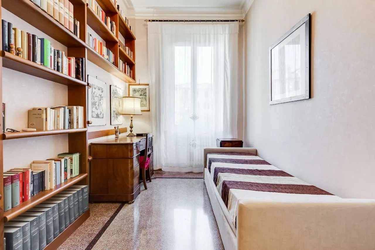 Tibullo - Classic & Elegant Rome Center Apartment