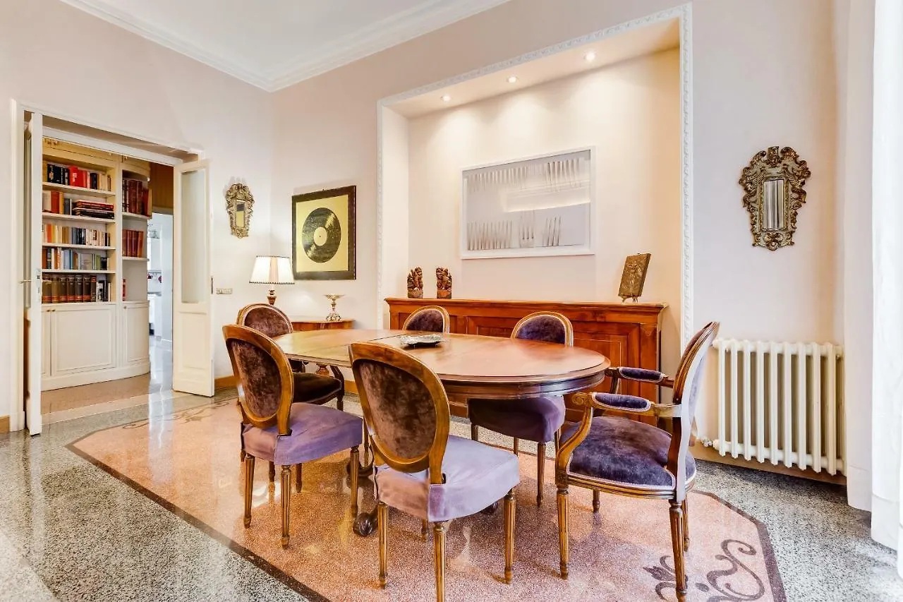 Tibullo - Classic & Elegant Rome Center Apartment 0*,