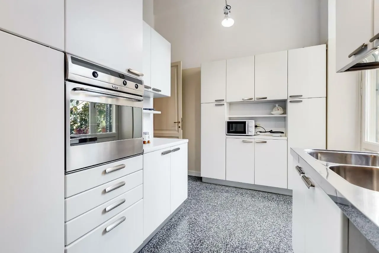 Tibullo - Classic & Elegant Rome Center Apartment